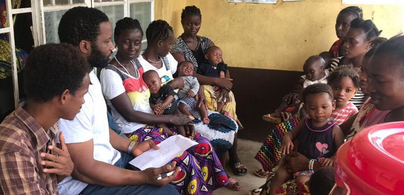 A family and children in the Bo, Makeni, Wester Area and Kono districts of Sierra Leone