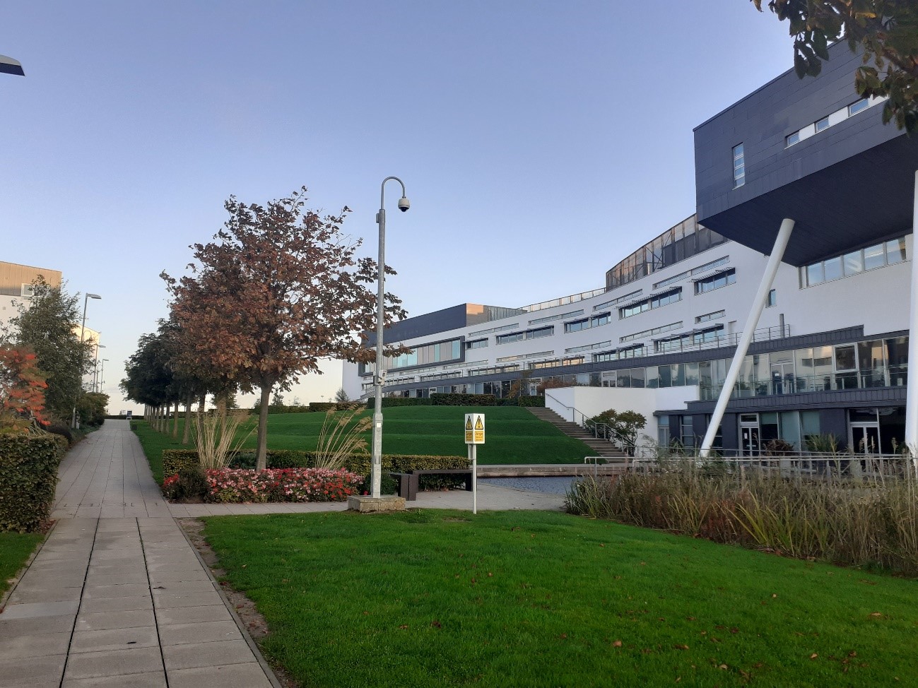 Fig 1.1 QMU walk way 